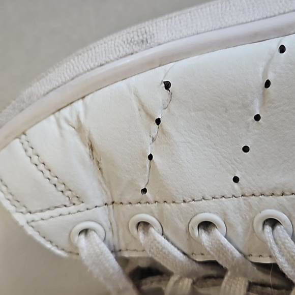 Adidas Stan Smith Sneakers - Picture 8 of 12